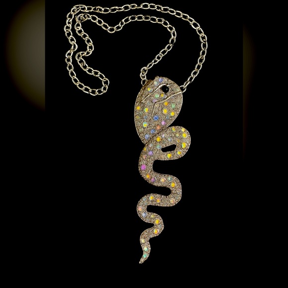 Jewelry - ✨ Rhinestone Snake Pendant Necklace – Gothic Y2K Statement Jewelry